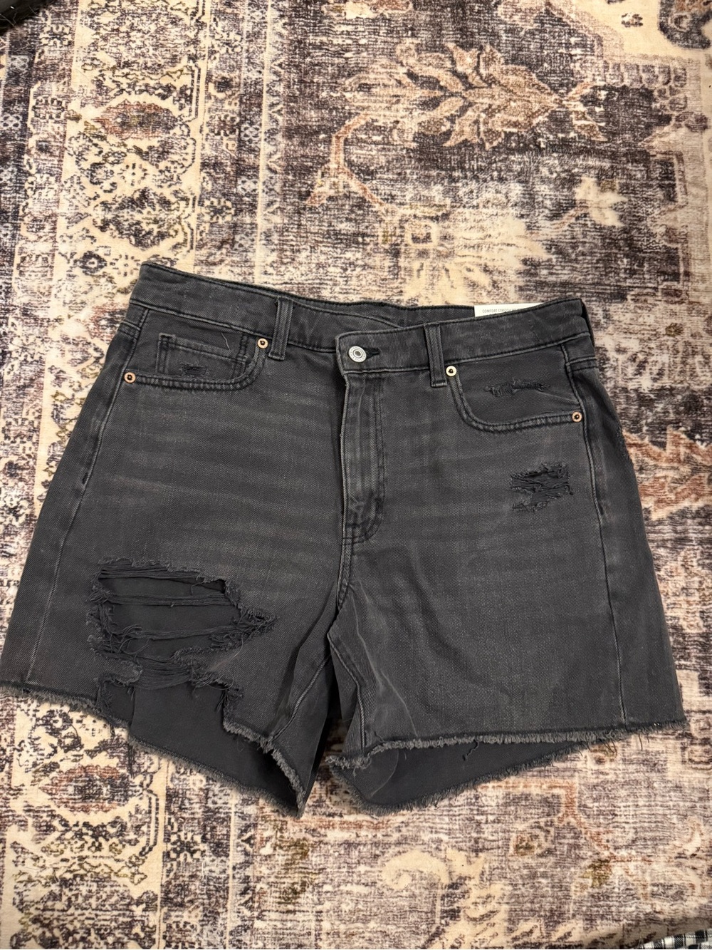 New with Tags American Eagle Black Distressed Jean Shorts
